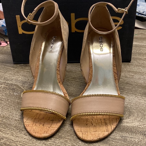 BEBE Sylvana Beige Gold LEATHER Wedge - Picture 5 of 11